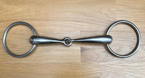 Hollow loose ring single jointed snaffle